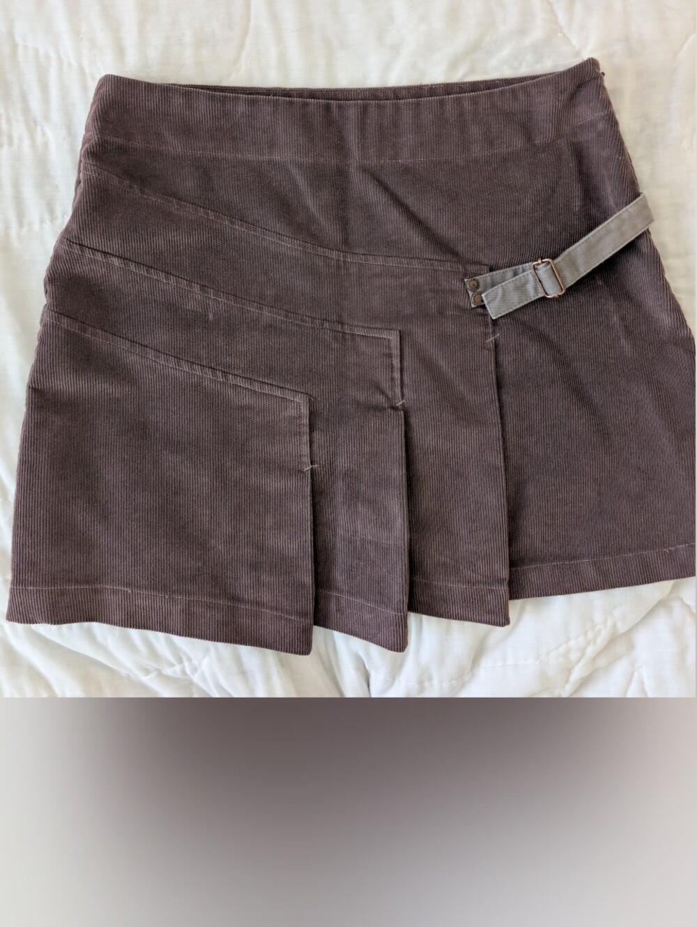 Y2K Vintage Corduroy Pleated Women’s Skirt - Brown